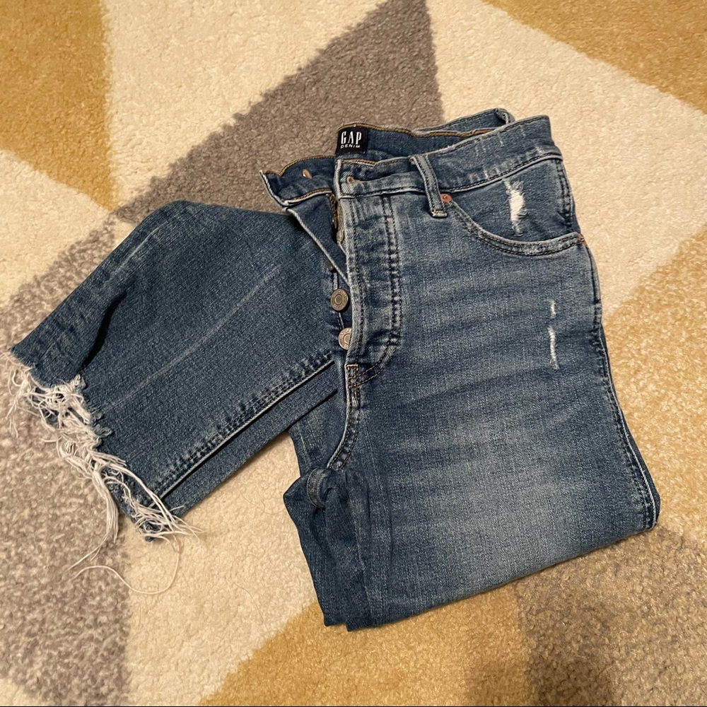 Cheeky straight jeans
